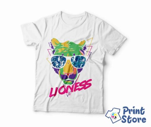 Veliki izbor majica na jednom mestu. Bela muška majica Lioness