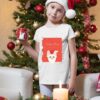 Devojčica sa majicom Santa Claus. Novogodišnje dečije majice