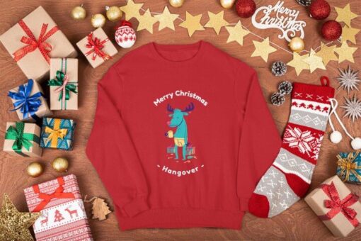 Merry Christmas Hangover crveni muški duks. Idealan poklon za novogodišnje praznike.