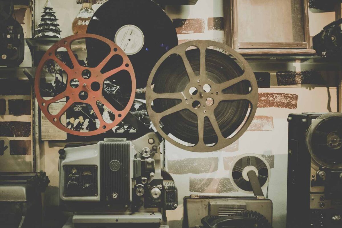 Filmovi kategorija majica i dukseva sa štampom.